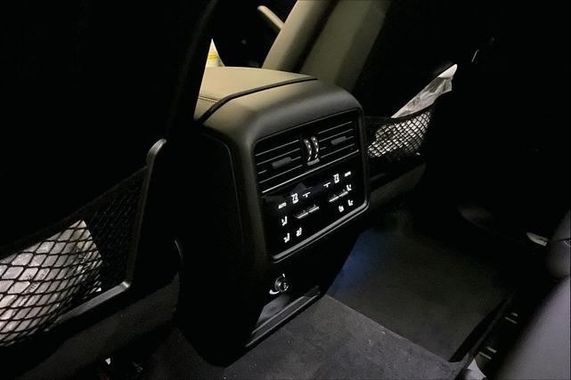 Photo of 2025 Dolomite Porsche Cayenne