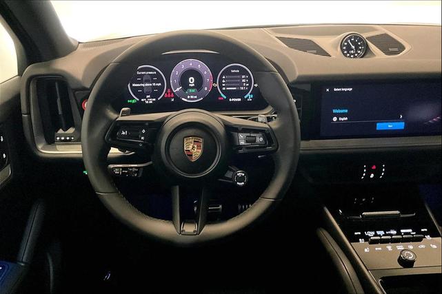Photo of 2025 Dolomite Porsche Cayenne