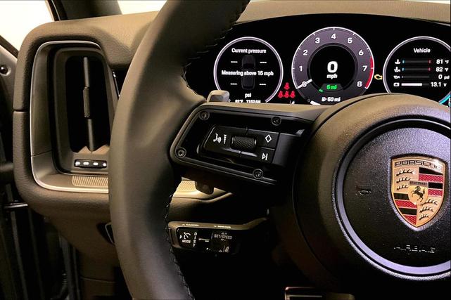 Photo of 2025 Dolomite Porsche Cayenne