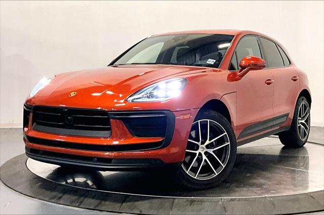 Photo of 2025 Papaya Metallic Porsche Macan