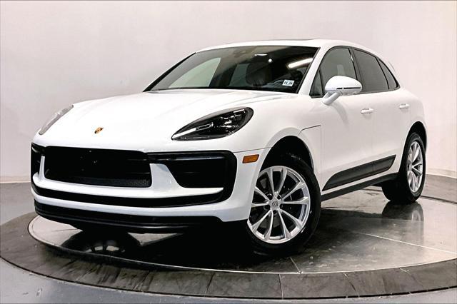Photo of 2025 White Porsche Macan