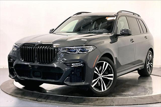 2022 BMW X7
