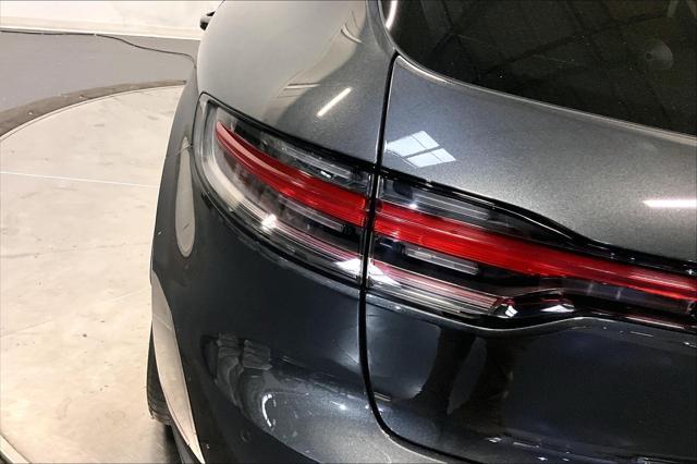 Photo of 2025 Dolomite Silver Metallic Porsche Macan