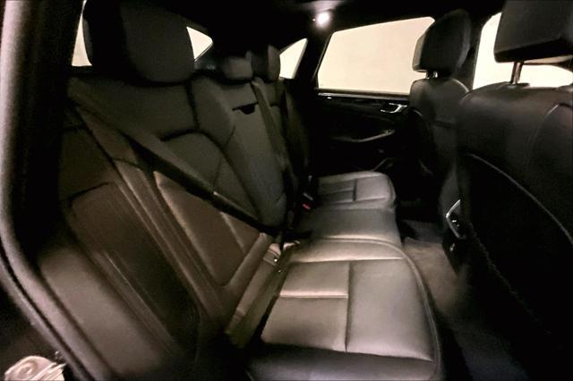 Photo of 2025 Dolomite Silver Metallic Porsche Macan