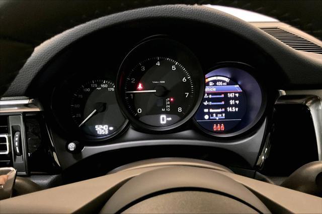 Photo of 2025 Grey Porsche Macan