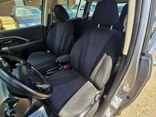 Photo of 2013 Gray Mazda Mazda5