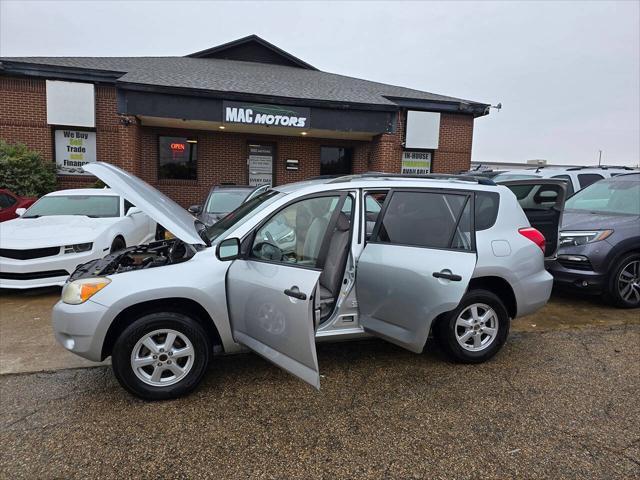 Photo of 2008 Black Toyota RAV4