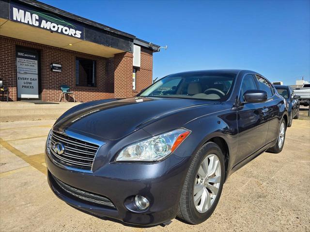 2011 Infiniti M37