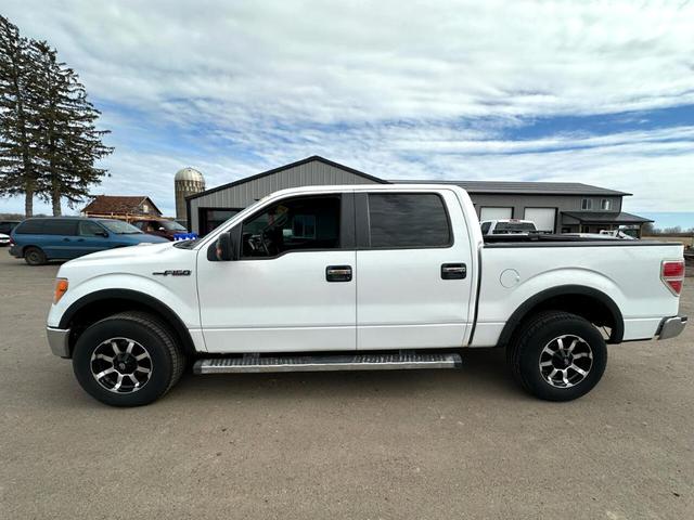 Photo of 2014 White Ford F-150