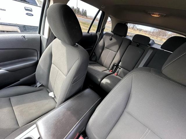 Photo of 2014 Silver Ford Edge