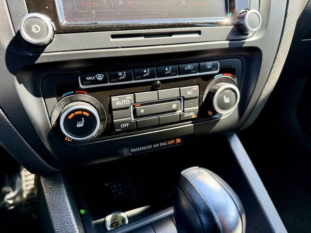 Photo of 2012 Frost Silver Metallic Volkswagen Jetta