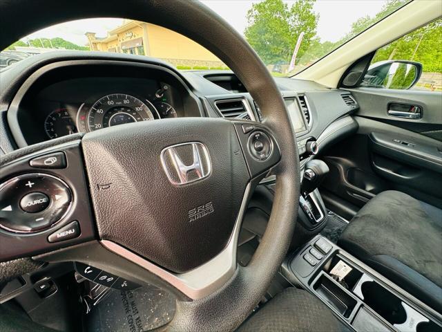 Photo of 2016 Silver Honda CR-V