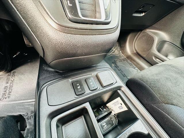 Photo of 2016 Silver Honda CR-V
