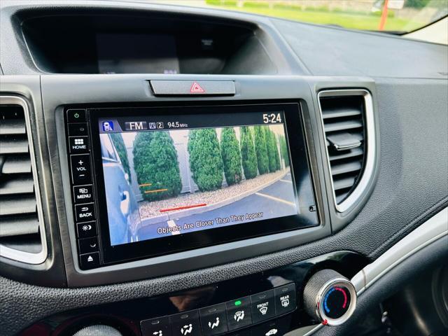 Photo of 2016 Silver Honda CR-V