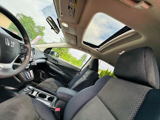 Photo of 2016 Silver Honda CR-V