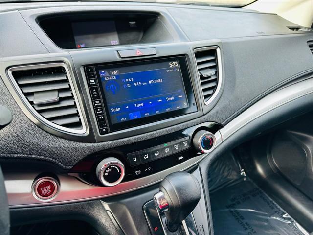 Photo of 2016 Silver Honda CR-V