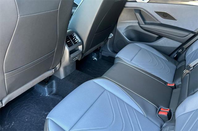 Photo of 2025 Sandstone Volkswagen Tiguan