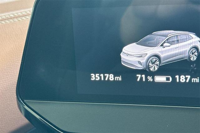 Photo of 2021 Black Metallic Volkswagen ID.4