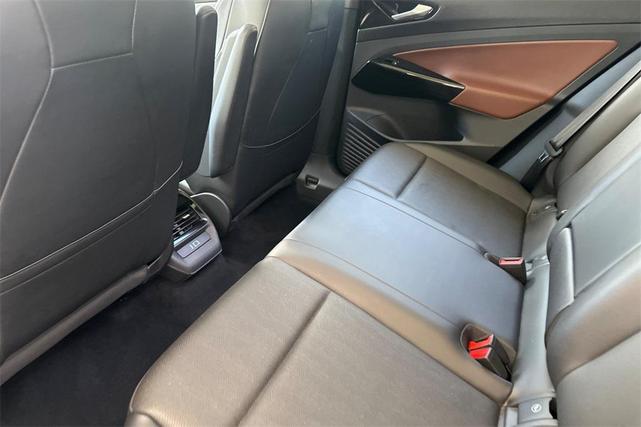 Photo of 2021 Black Metallic Volkswagen ID.4