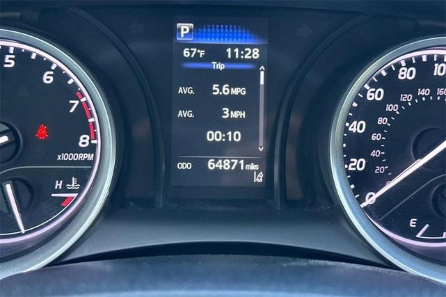 Photo of 2022 Silver Toyota Camry