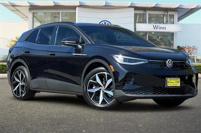 Photo of 2025 Deep Black Pearl Volkswagen ID.4