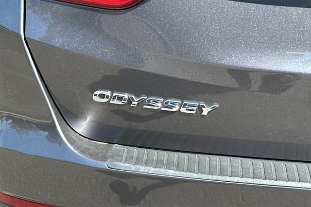Photo of 2022 Gray Honda Odyssey