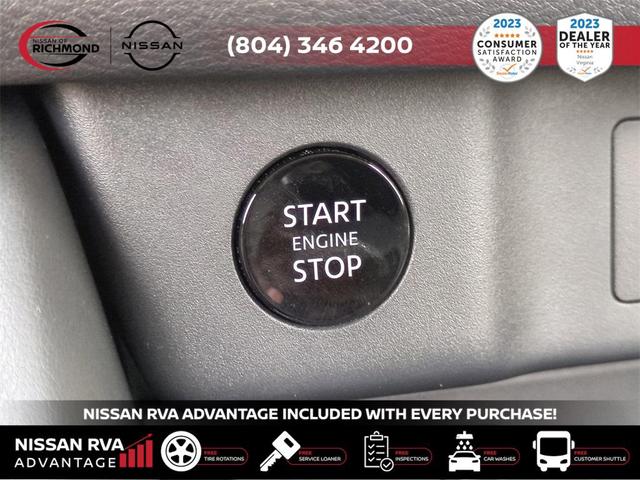Photo of 2025 Gray Nissan Rogue