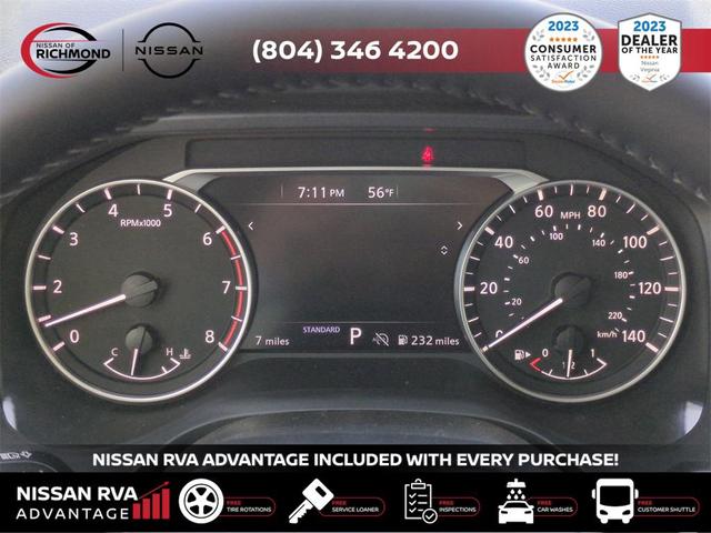 Photo of 2025 Super Black Nissan Rogue