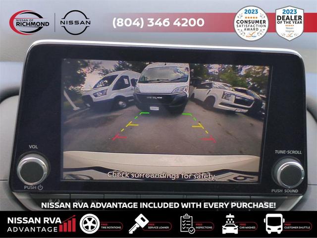 Photo of 2025 White Nissan Rogue