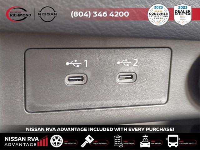 Photo of 2025 White Nissan Rogue