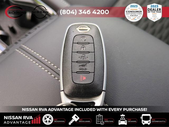 Photo of 2025 White Pearl Nissan Pathfinder