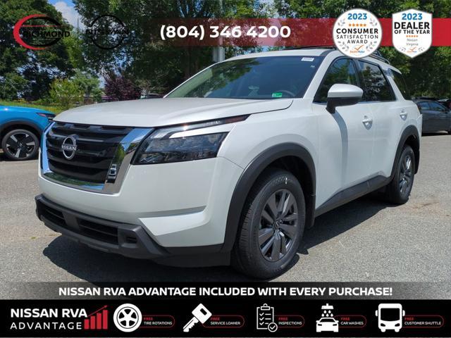 Photo of 2025 White Pearl Nissan Pathfinder