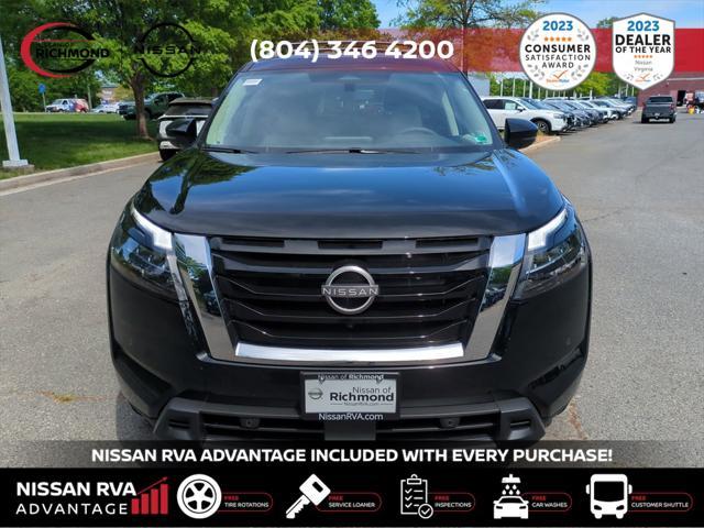 Photo of 2025 Super Black Nissan Pathfinder