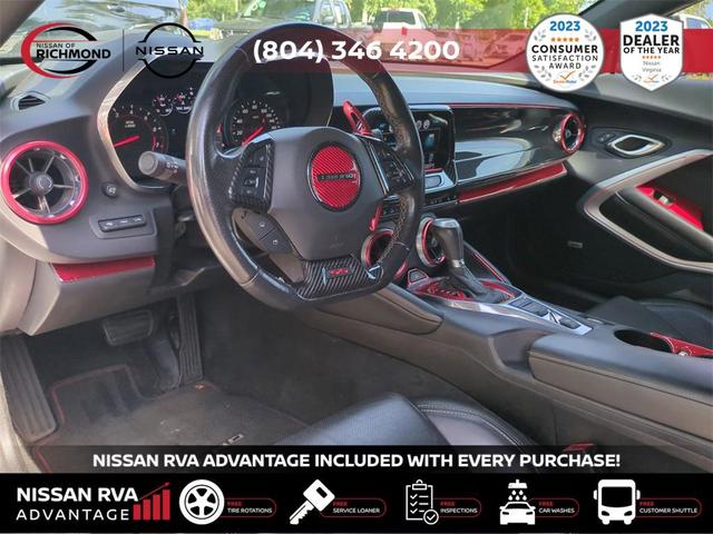 Photo of 2018 Summit White Chevrolet Camaro