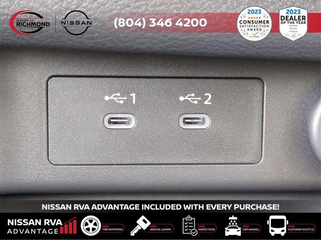 Photo of 2025 White Nissan Rogue