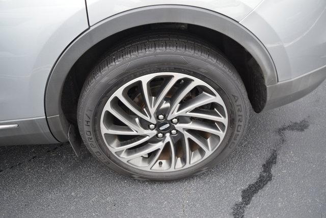 Photo of 2020 Silver Lincoln Nautilus
