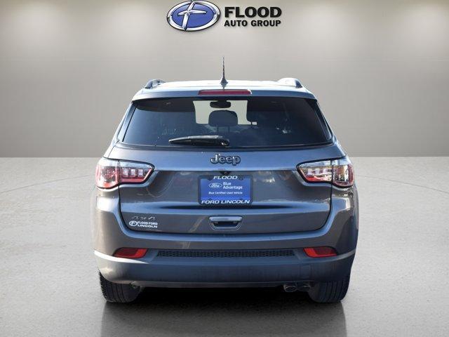 Photo of 2021 Granite Crystal Clearcoat Metallic Jeep Compass