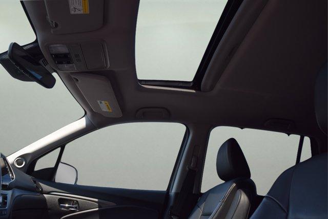 Photo of 2019 Gray Honda Pilot