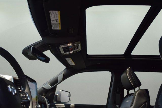 Photo of 2025 Ivory White RAM 1500