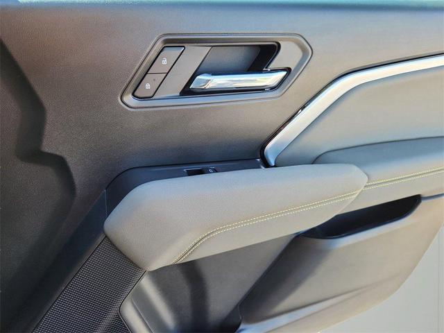 Photo of 2025 Gray Chevrolet Colorado