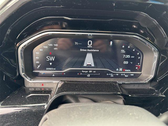 Photo of 2023 White GMC Sierra 1500