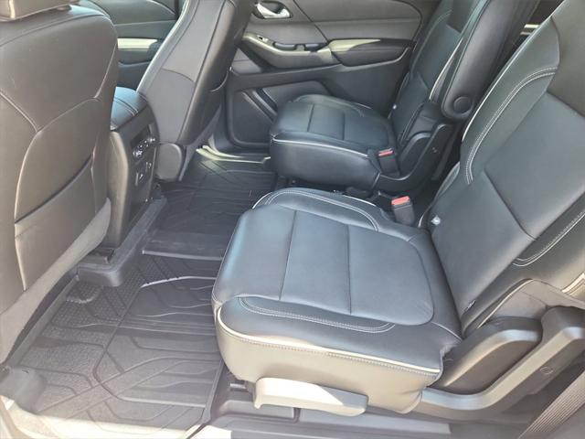 Photo of 2023 White Chevrolet Traverse