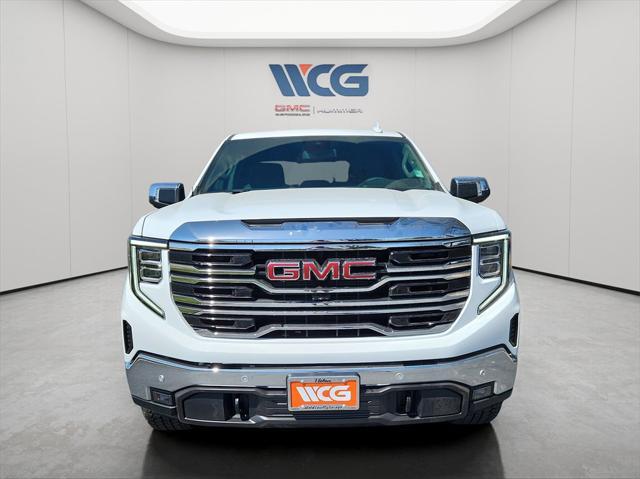 Photo of 2025 White GMC Sierra 1500