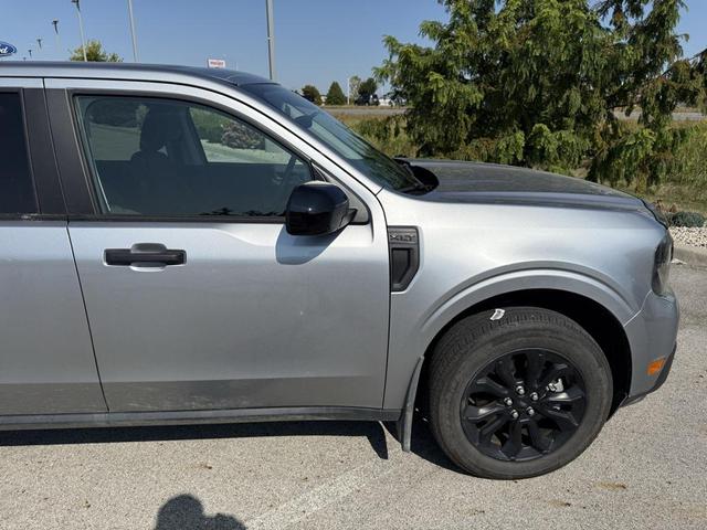 Photo of 2024 Iconic Silver Metallic Ford Maverick