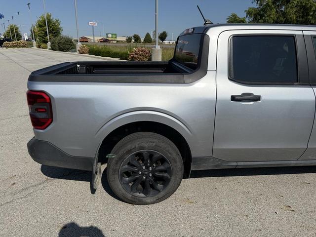 Photo of 2024 Iconic Silver Metallic Ford Maverick