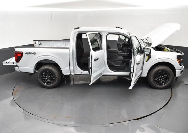 Photo of 2025 Space White Metallic Ford F-150