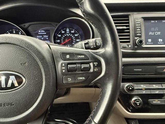 Photo of 2020 Aurora Black Kia Sedona