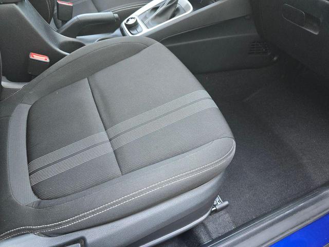 Photo of 2022 Intense Blue Hyundai VENUE