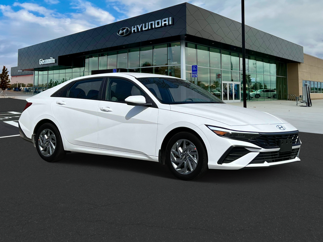 Photo of 2025 Serenity White Hyundai ELANTRA HEV