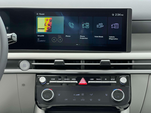Photo of 2025 Serenity White Pearl Hyundai TUCSON